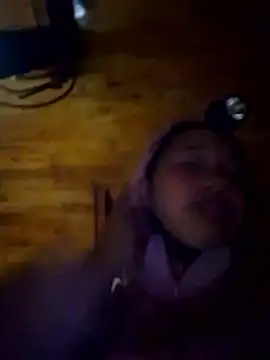 Snapshot of TRIEUTRIEU20 chatting on November 20, 12:50 pm TRIEUTRIEU20 online show from November 20, 12:50 pm