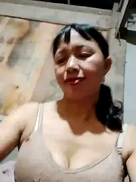 Snapshot of TRIEUTRIEU20 chatting on November 9, 7:12 am TRIEUTRIEU20 online show from November 9, 7:12 am