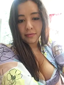 Snapshot of SantaRameriz chatting on June 10, 6:53 pm SantaRameriz online show from June 10, 6:53 pm