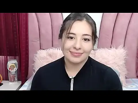 Snapshot of SantaRameriz chatting on June 16, 5:24 pm SantaRameriz online show from June 16, 5:24 pm