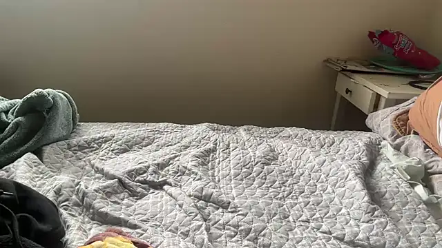 goonwatchin online show from November 17, 9:30 pm