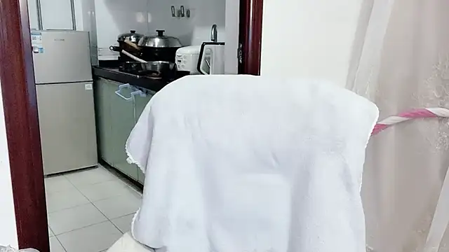 Snapshot of anna-888- chatting on November 4, 3:05 pm anna-888- online show from November 4, 3:05 pm