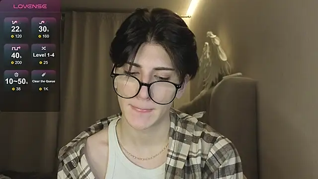 Oliver star boy  online show from January 16, 3:49 pm