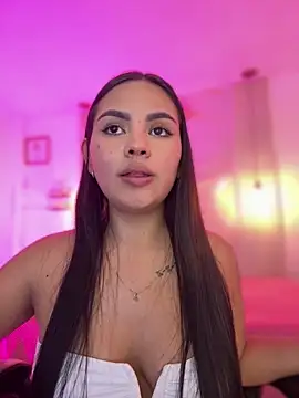 amber white15 online show from February 26, 4:23 am