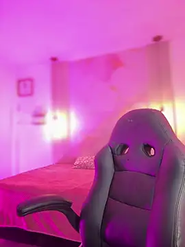 amber white15 online show from February 25, 3:29 am