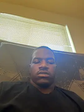 Snapshot of cjbuckkz11 chatting on October 23, 3:43 pm cjbuckkz11 online show from October 23, 3:43 pm