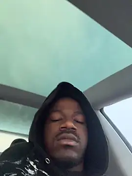 Snapshot of cjbuckkz11 chatting on December 4, 1:54 pm cjbuckkz11 online show from December 4, 1:54 pm