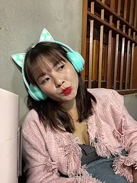 Snapshot of Star_fruit chatting on November 21, 12:48 pm Star fruit online show from November 21, 12:48 pm