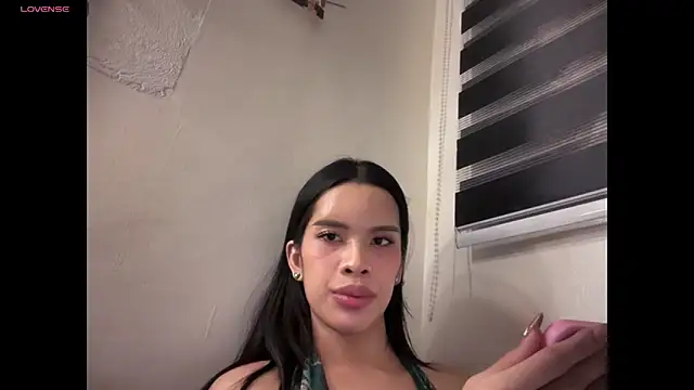 Candicemeow online show from May 23, 10:09 pm