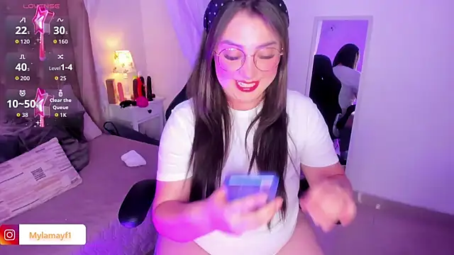 Snapshot of Myla_mayfield chatting on November 13, 11:47 am Myla mayfield online show from November 13, 11:47 am