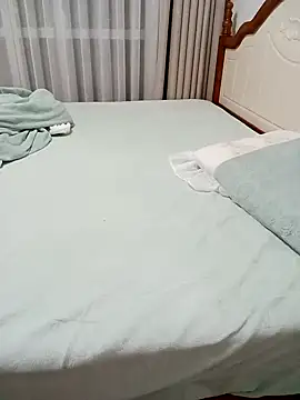 MM8505 online show from October 28, 1:32 pm