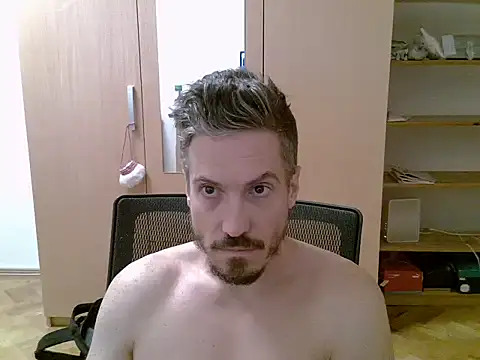 Snapshot of delayclose__ chatting on October 23, 5:11 pm delayclose online show from October 23, 5:11 pm