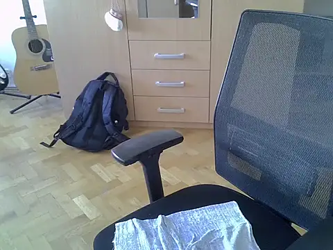 delayclose   online show from May 22, 3:43 pm