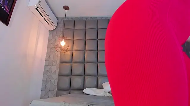 dannavelvet online show from February 14, 11:54 am