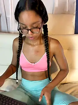 GiselleVice online show from December 18, 2:21 pm