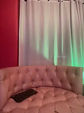 GiselleVice online show from February 6, 2:02 pm