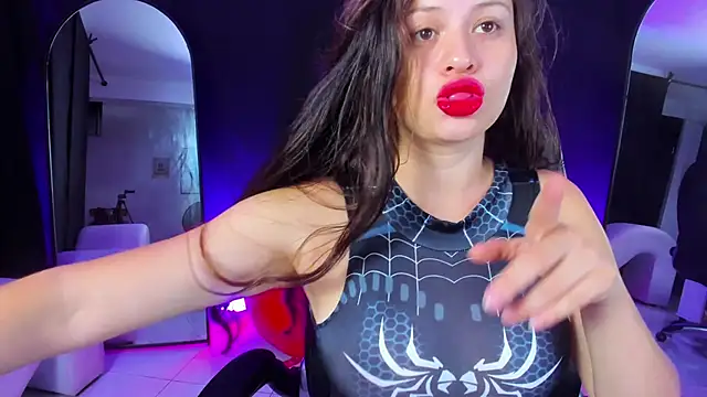 Snapshot of Esmesweet23 chatting on November 30, 4:52 pm Esmesweet23 online show from November 30, 4:52 pm