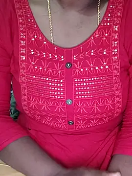 Snapshot of sivashree chatting on June 19, 12:27 am sivashree online show from June 19, 12:27 am