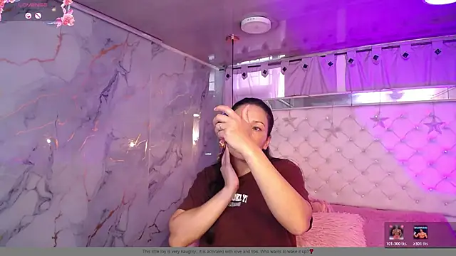 Melissa-roberts online show from March 19, 7:58 pm