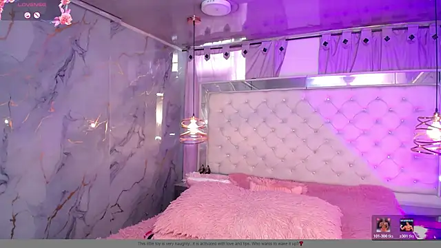 Melissa-roberts online show from March 26, 8:07 pm