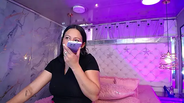 Melissa-roberts online show from February 24, 3:02 pm