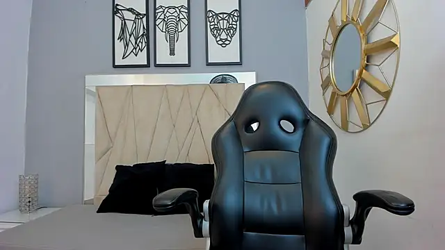 adams bobby online show from January 10, 11:27 am