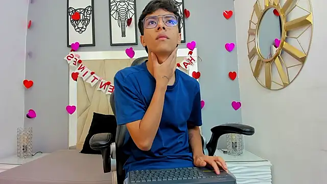 adams bobby online show from February 16, 11:31 am