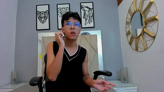 adams bobby online show from March 25, 11:09 am