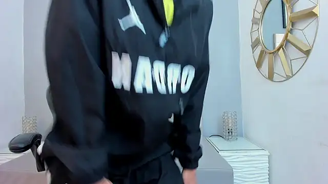 adams bobby online show from February 6, 11:17 am