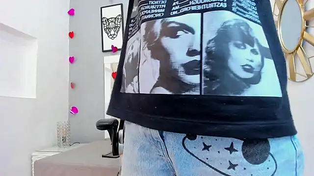 adams bobby online show from February 24, 11:33 am