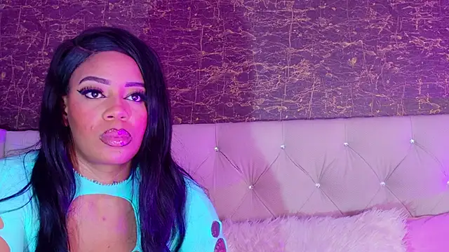 loana vegas online show from February 17, 4:15 pm