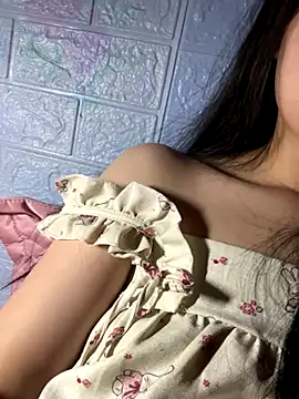 Ruby 68 online show from November 10, 4:23 pm