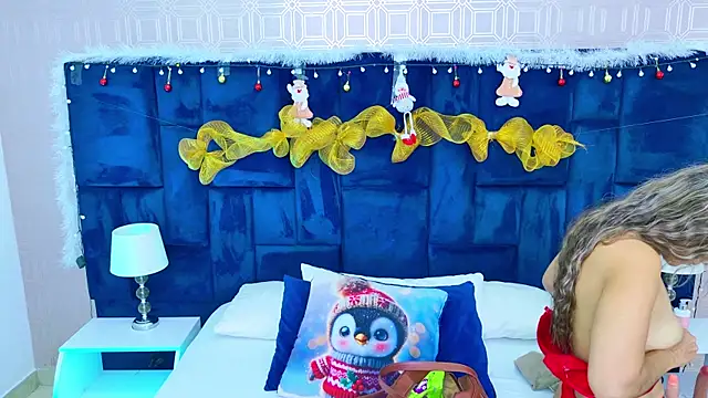 Stacy London online show from December 22, 8:09 pm