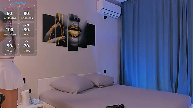 Snapshot of Kandeess chatting on November 18, 3:37 pm Kandeess online show from November 18, 3:37 pm