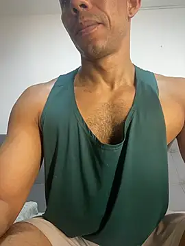 Snapshot of jony_Oconnor chatting on February 21, 12:29 pm jony Oconnor online show from February 21, 12:29 pm