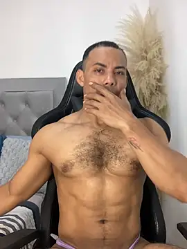 Snapshot of jony_Oconnor chatting on January 11, 12:45 pm jony Oconnor online show from January 11, 12:45 pm