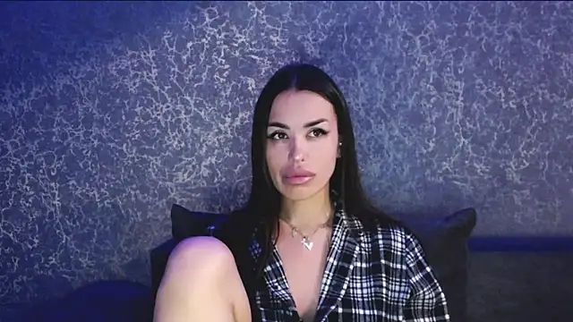 velvetveyraX online show from January 9, 3:19 pm