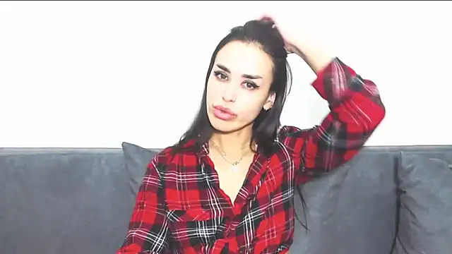 velvetveyraX online show from February 11, 5:57 pm