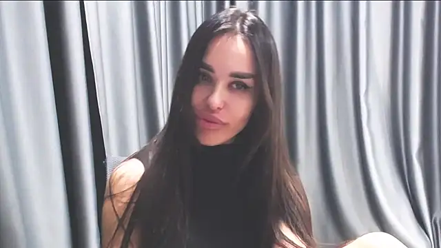 velvetveyraX online show from February 25, 7:03 pm