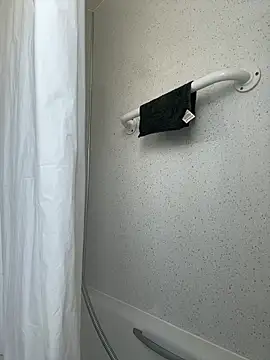 BubblesLovexox online show from March 10, 12:42 pm