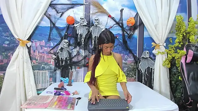 Snapshot of salome_mio chatting on October 29, 7:57 pm salome mio online show from October 29, 7:57 pm