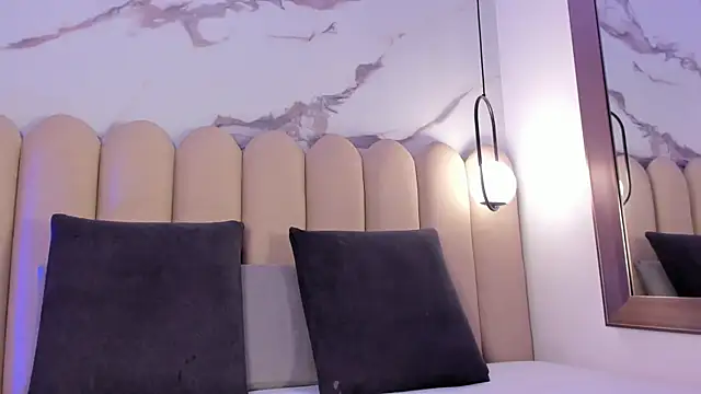 Vittoria  rossi online show from December 4, 2:49 pm