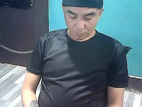 Snapshot of yourasiandesire69 chatting on October 27, 7:20 am yourasiandesire69 online show from October 27, 7:20 am