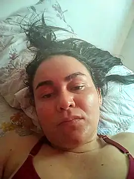 Snapshot of adria0011 chatting on October 31, 6:48 pm adria0011 online show from October 31, 6:48 pm