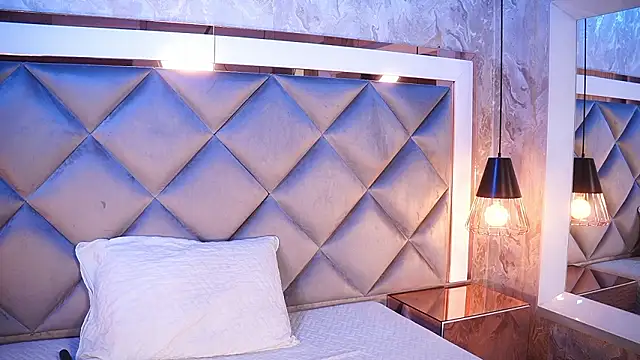  giggy 2 online show from March 6, 11:38 am