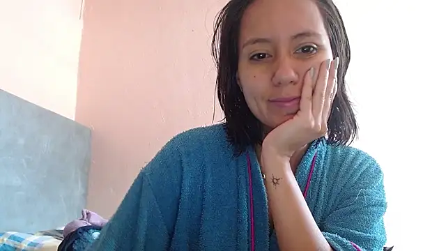 LunaaMorena online show from April 10, 2:13 pm