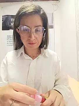 Valentina--1 online show from May 18, 9:58 am