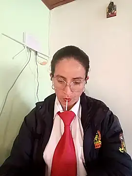 Snapshot of Valentina--1 chatting on November 1, 12:10 pm Valentina--1 online show from November 1, 12:10 pm