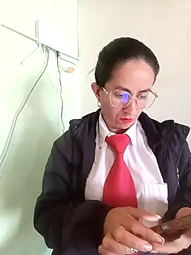 Snapshot of Valentina--1 chatting on November 3, 12:42 pm Valentina--1 online show from November 3, 12:42 pm