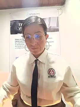 Snapshot of Valentina--1 chatting on June 9, 10:16 am Valentina--1 online show from June 9, 10:16 am